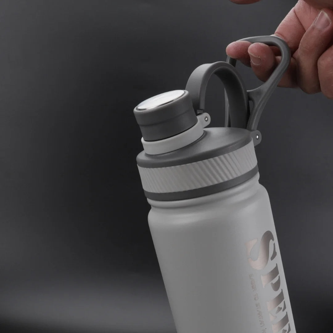 22 Oz Reusable Insulated Stainless Steel Sport Water Bottle with Straw